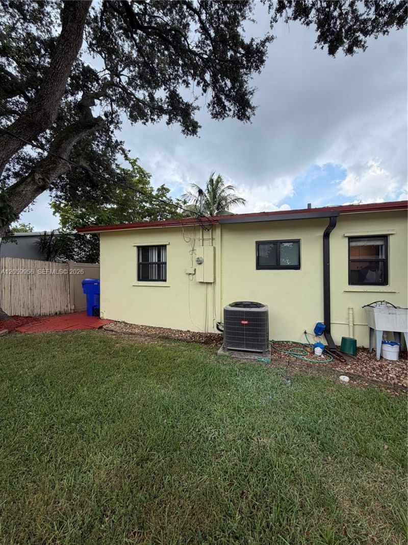 6717 Raleigh St , Hollywood, FL 33024 Photo