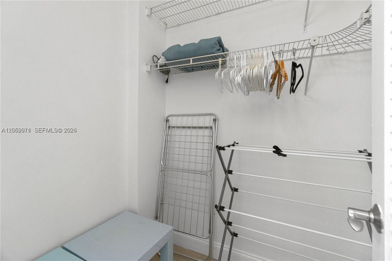 100 Lincoln Rd , Unit 1503, Miami Beach, FL 33139 Photo