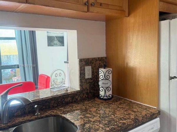 11800 SW 18th St , Unit 222-4, Miami, FL 33175
