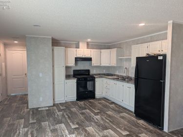 111 Flatrock Road, Unit 16, Bellevue, OH 44836