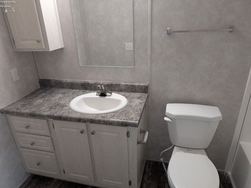111 Flatrock Road, Unit 16, Bellevue, OH 44836 Photo 16