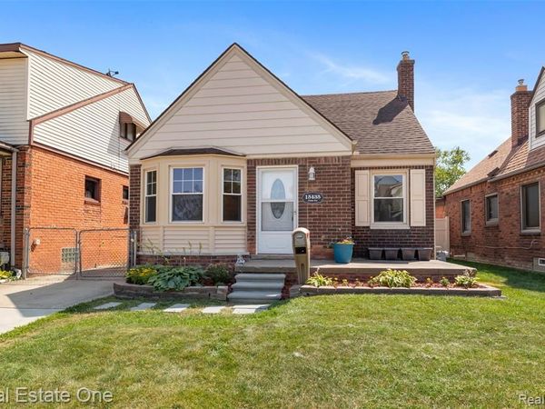 15435 Jonas Avenue, Allen Park, MI 48101
