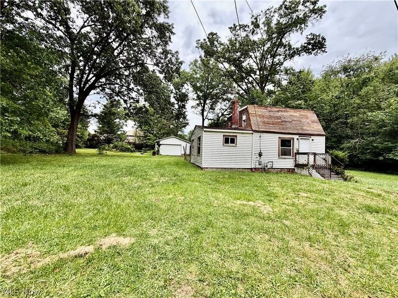 3275 Crestview Ave , Warren, OH 44483 Photo 2