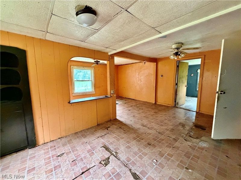 3275 Crestview Ave , Warren, OH 44483 Photo 6