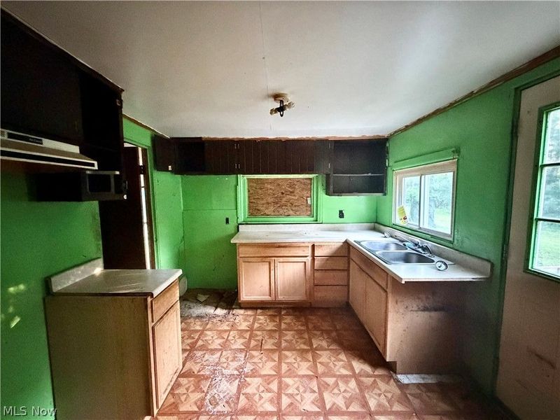 3275 Crestview Ave , Warren, OH 44483 Photo 7
