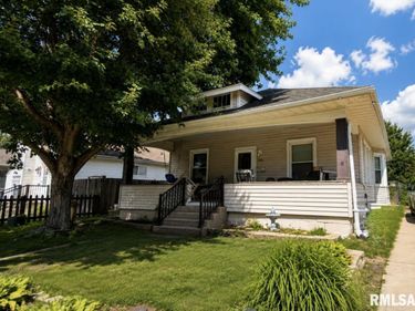636 S 12TH Street, Pekin, IL 61554