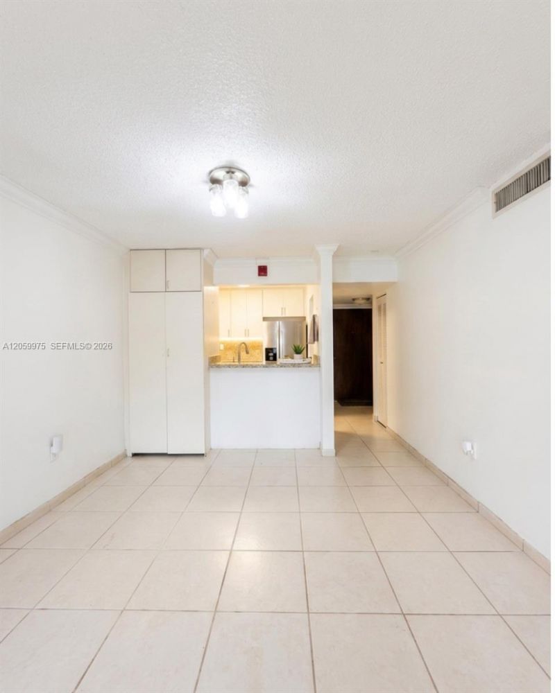 8990 SW 24th St , Unit 19, Miami, FL 33165 Photo