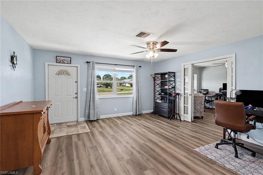 5411 Loyola Ln, Fort Myers, FL 33908 Photo