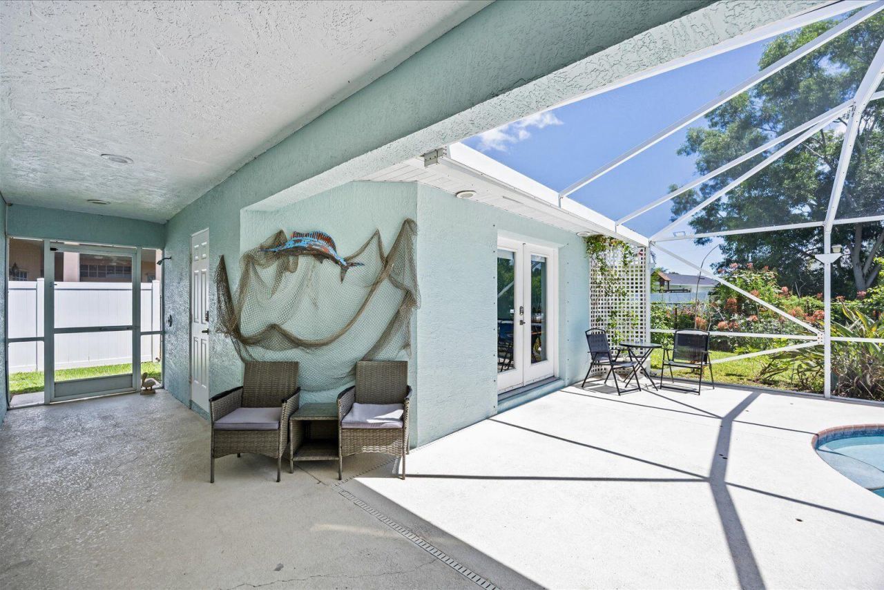 631 SE Stow Terrace, Port Saint Lucie, FL 34984 Photo
