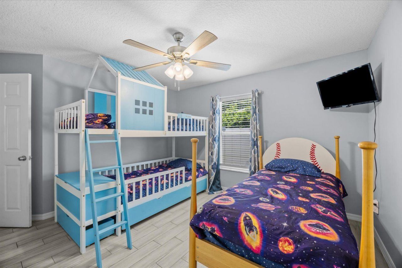631 SE Stow Terrace, Port Saint Lucie, FL 34984 Photo