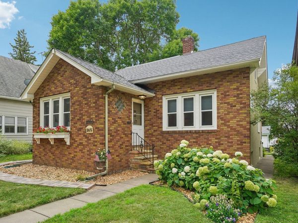 365 Warwick Street, Saint Paul, MN 55105