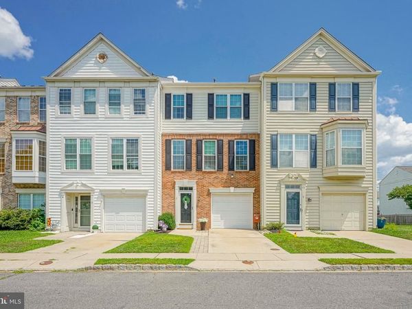 7 WINTERBERRY PLACE, DELRAN, NJ 08075