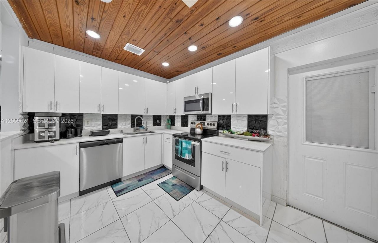 6404 Grant Ct, Hollywood, FL 33024 Photo