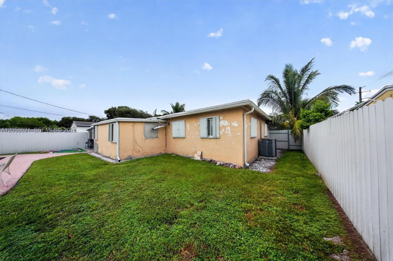 6404 Grant Ct, Hollywood, FL 33024 Photo
