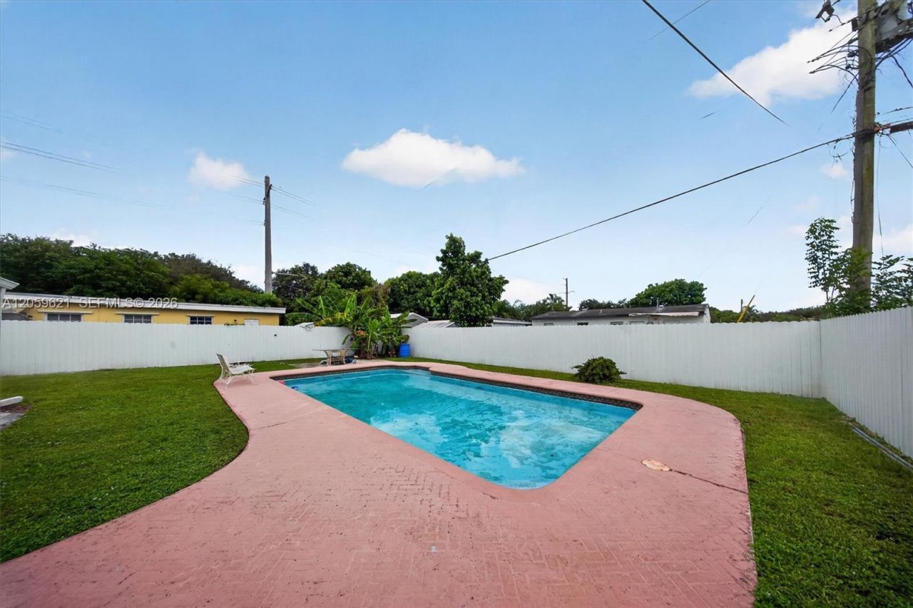 6404 Grant Ct, Hollywood, FL 33024 Photo