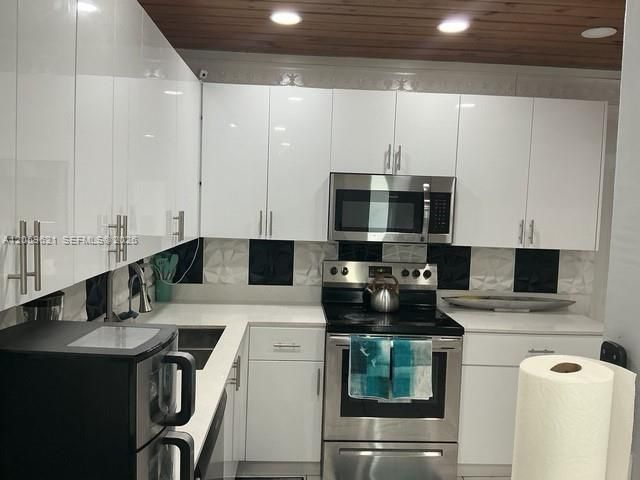 6404 Grant Ct , Hollywood, FL 33024 Photo