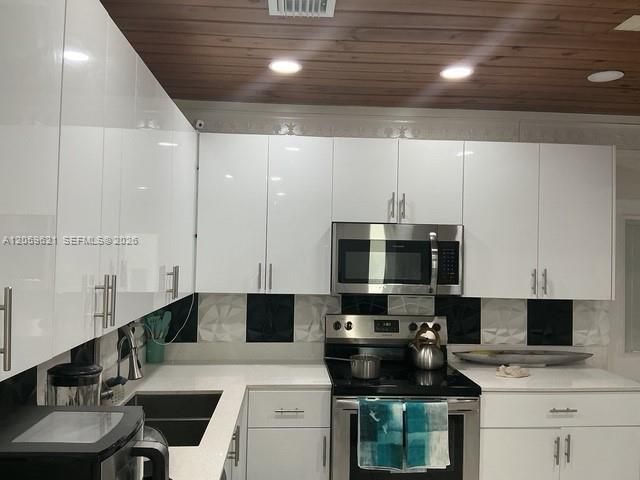 6404 Grant Ct , Hollywood, FL 33024 Photo
