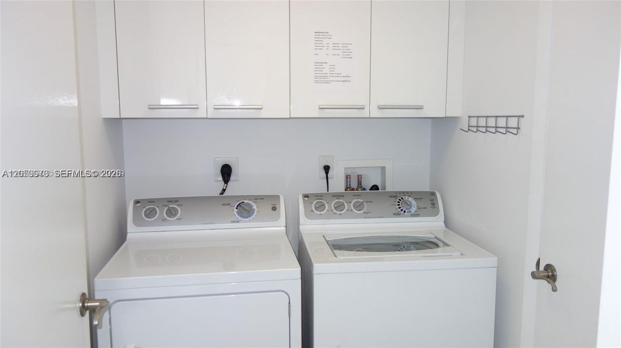 17201 Collins Ave, Unit 3501, Sunny Isles Beach, FL 33160 Photo