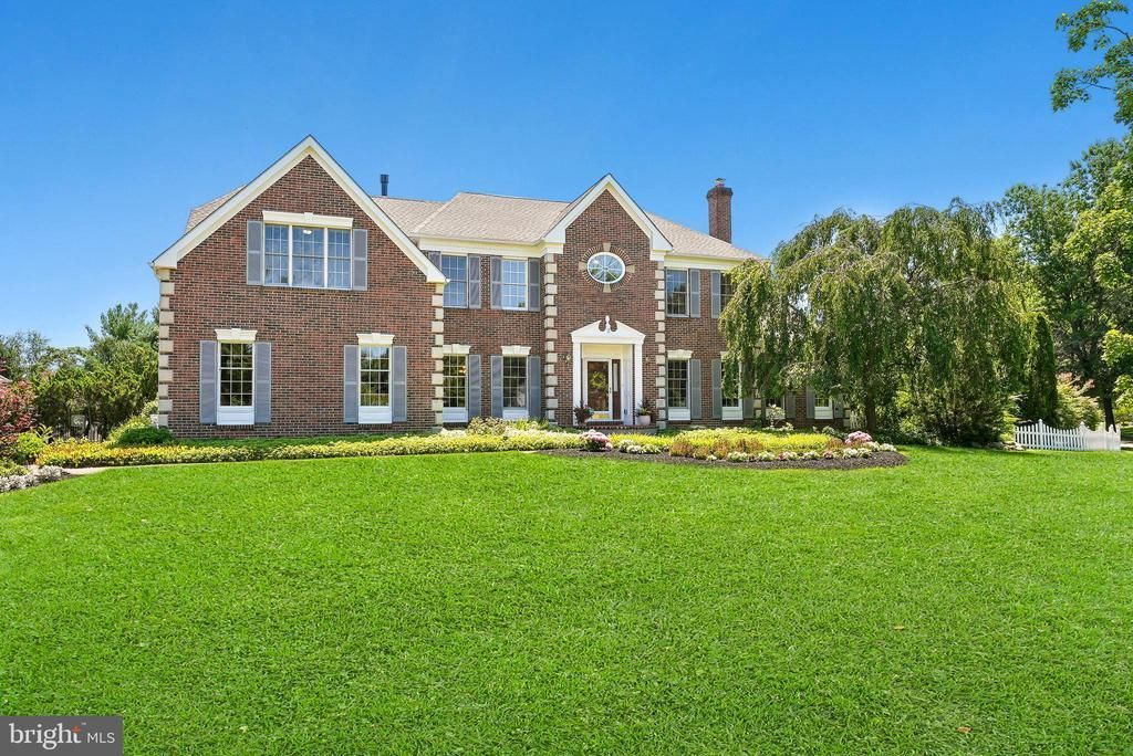 2 Norfolk Court, Princeton Junction, NJ 08550 Main Photo