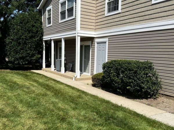 1320 Alpine Court , Wheeling, IL 60090