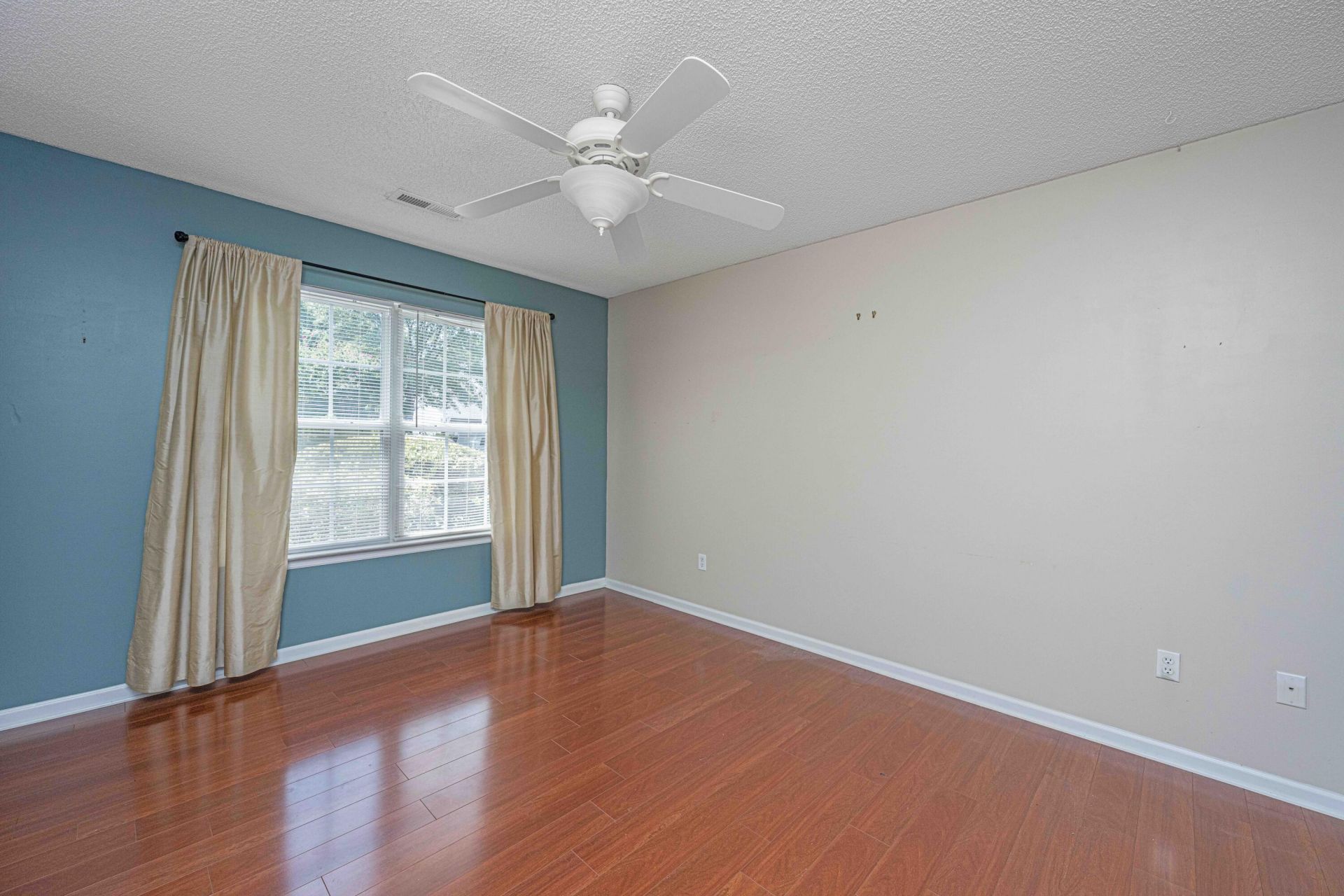 100 Darcy Avenue Photo 13