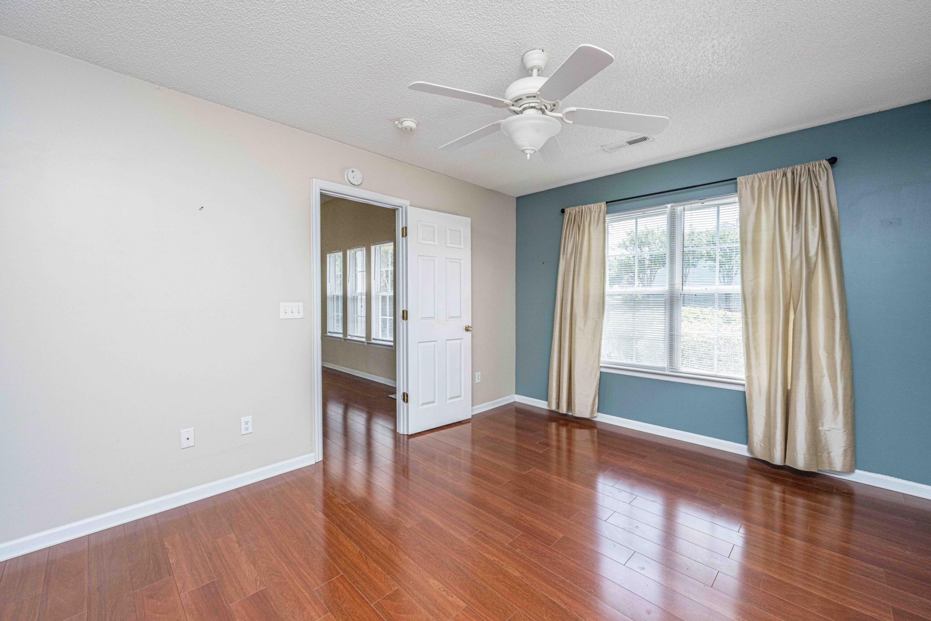100 Darcy Avenue Photo 14