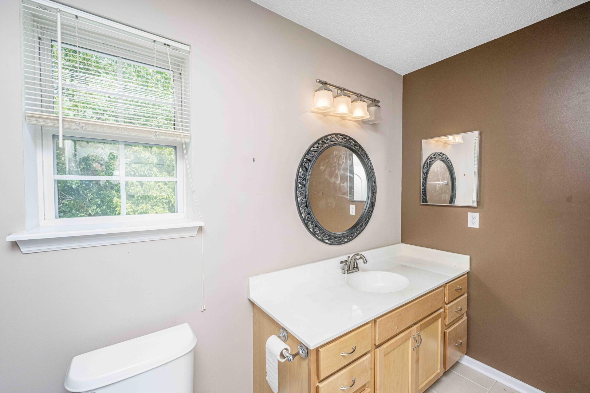 100 Darcy Avenue Photo 21