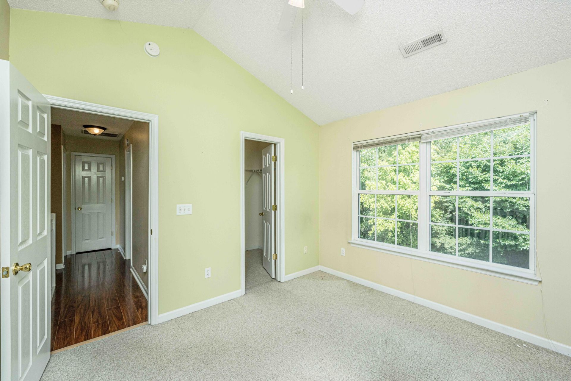 100 Darcy Avenue Photo 25