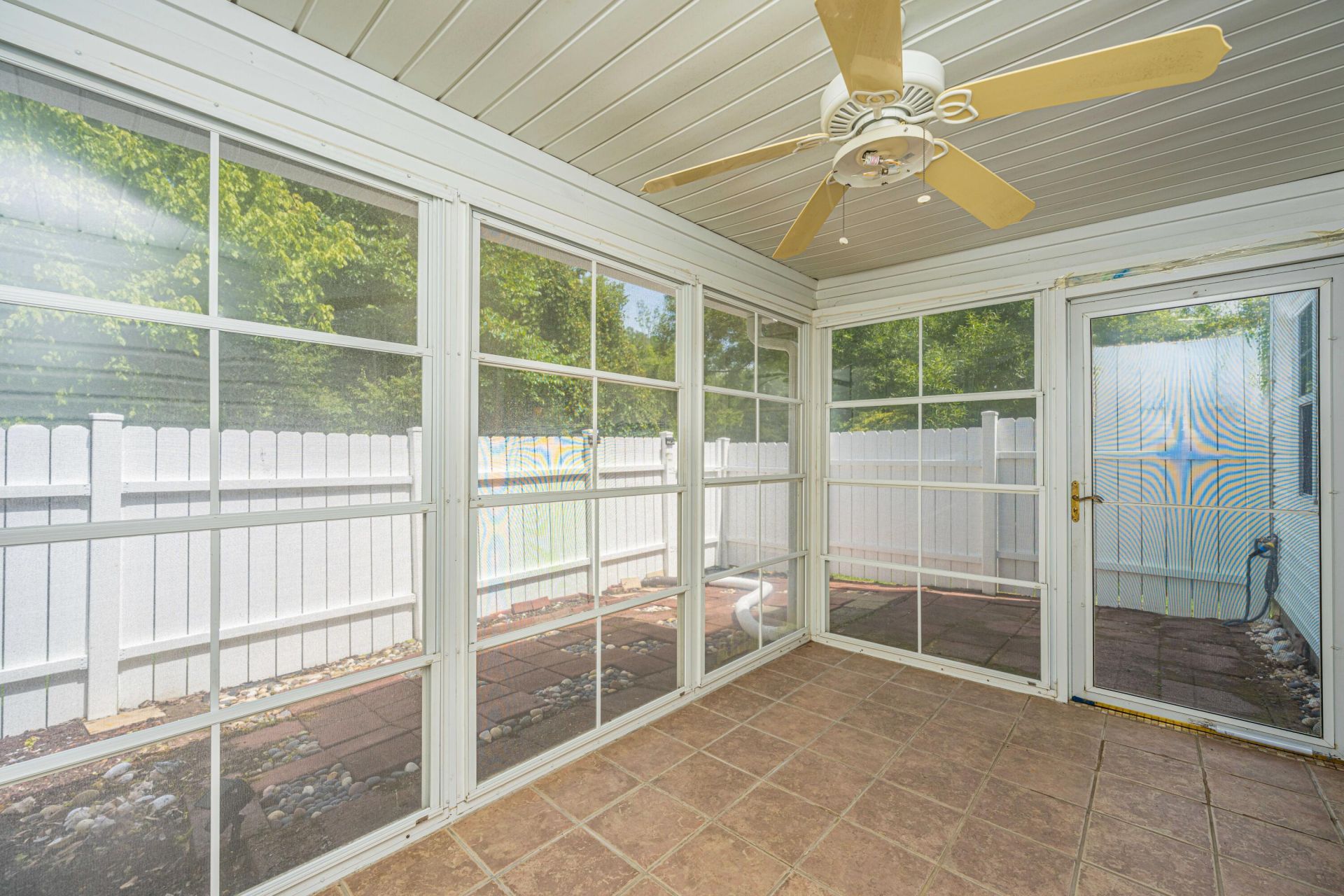 100 Darcy Avenue Photo 28