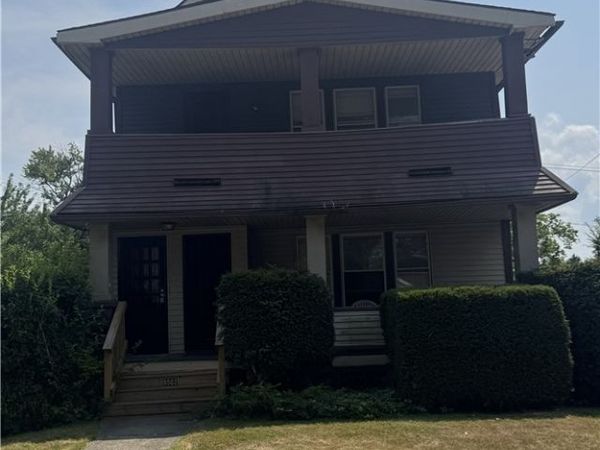 8502 Grand Division Avenue , Garfield Heights, OH 44125