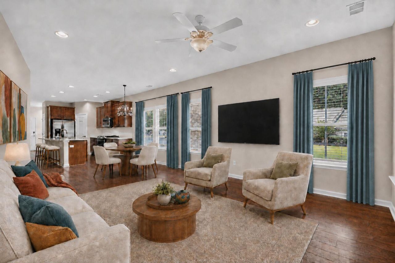 2658 Woodfield Court Photo 11