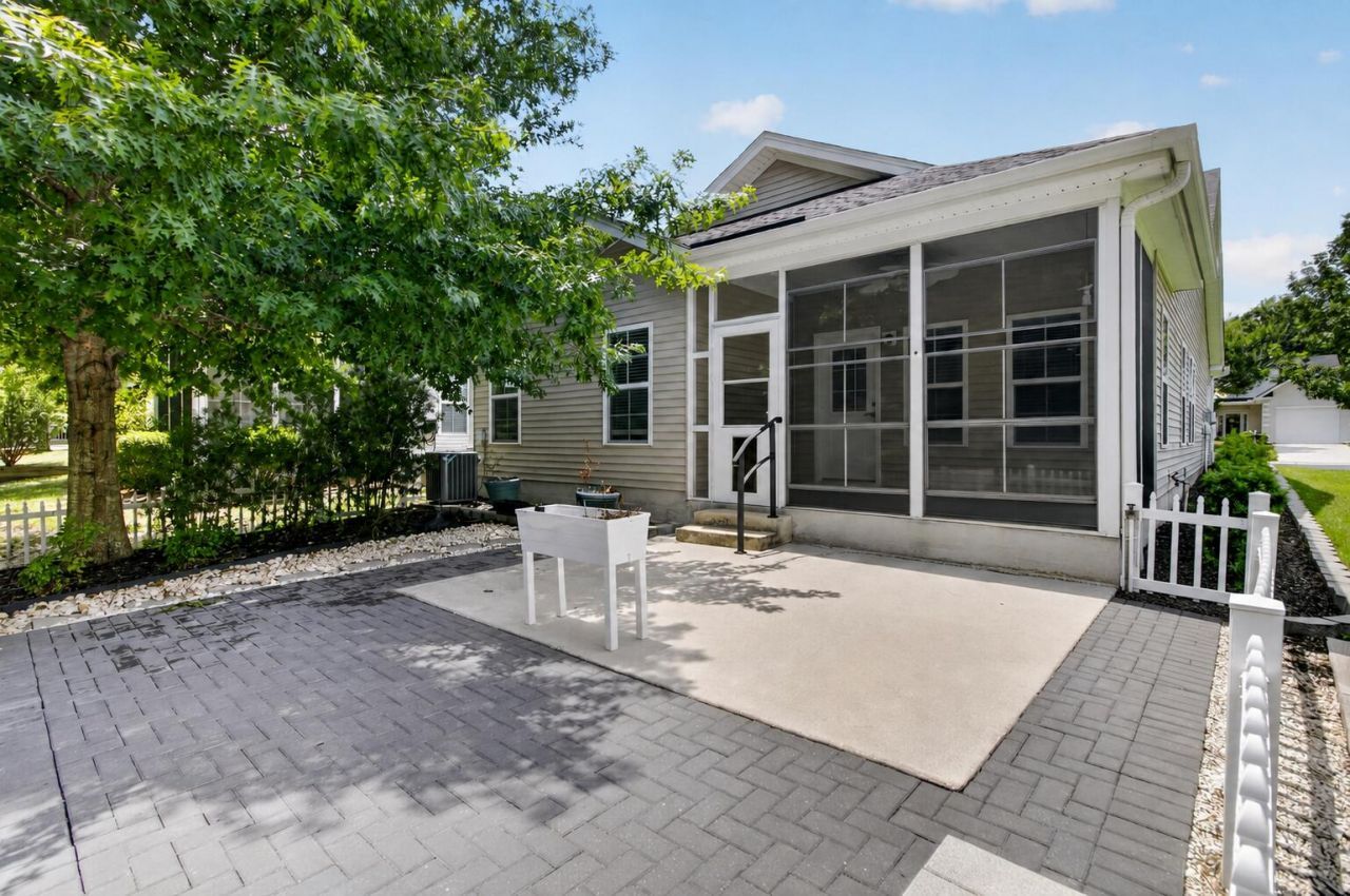2658 Woodfield Court Photo 28