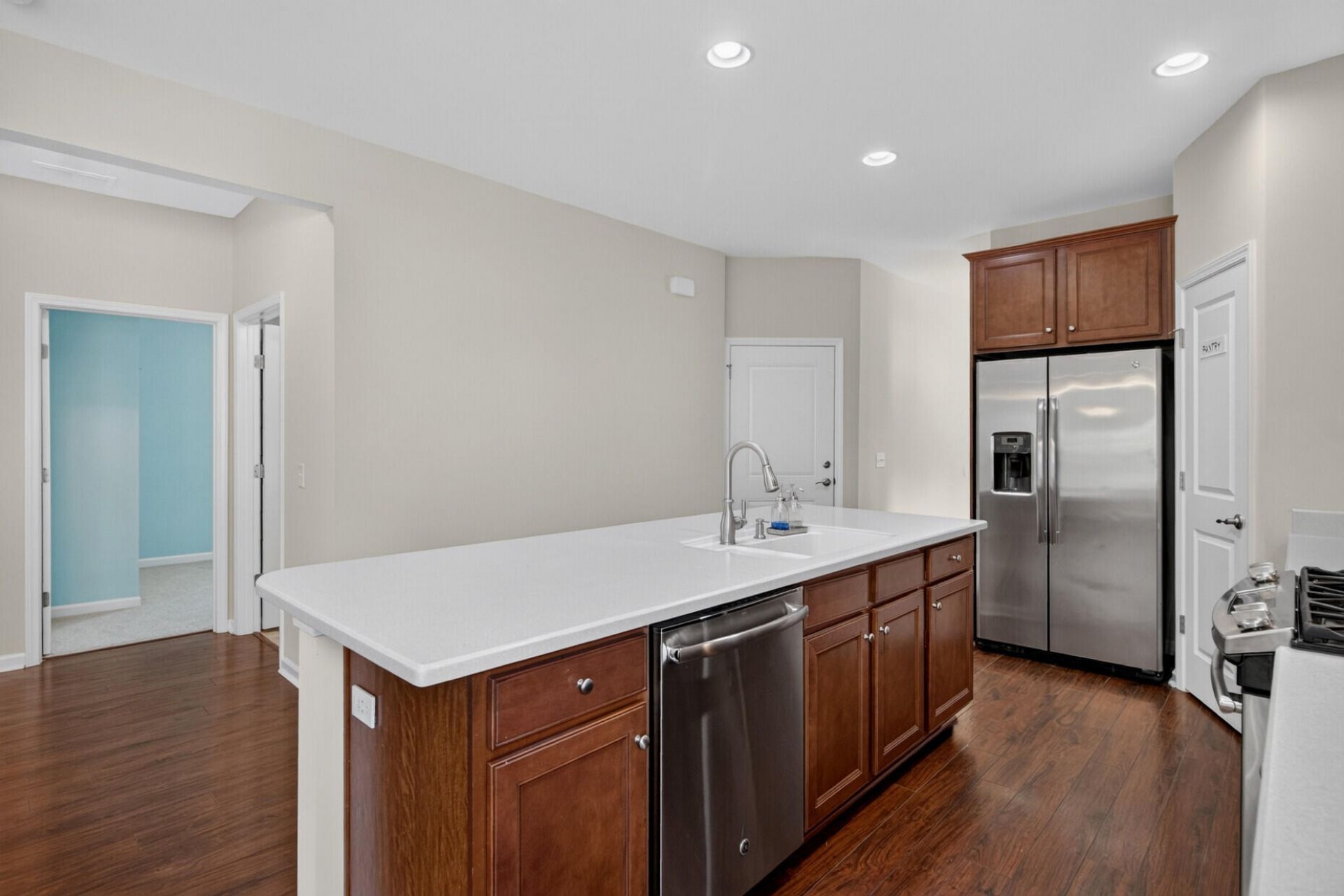 2658 Woodfield Court Photo 32