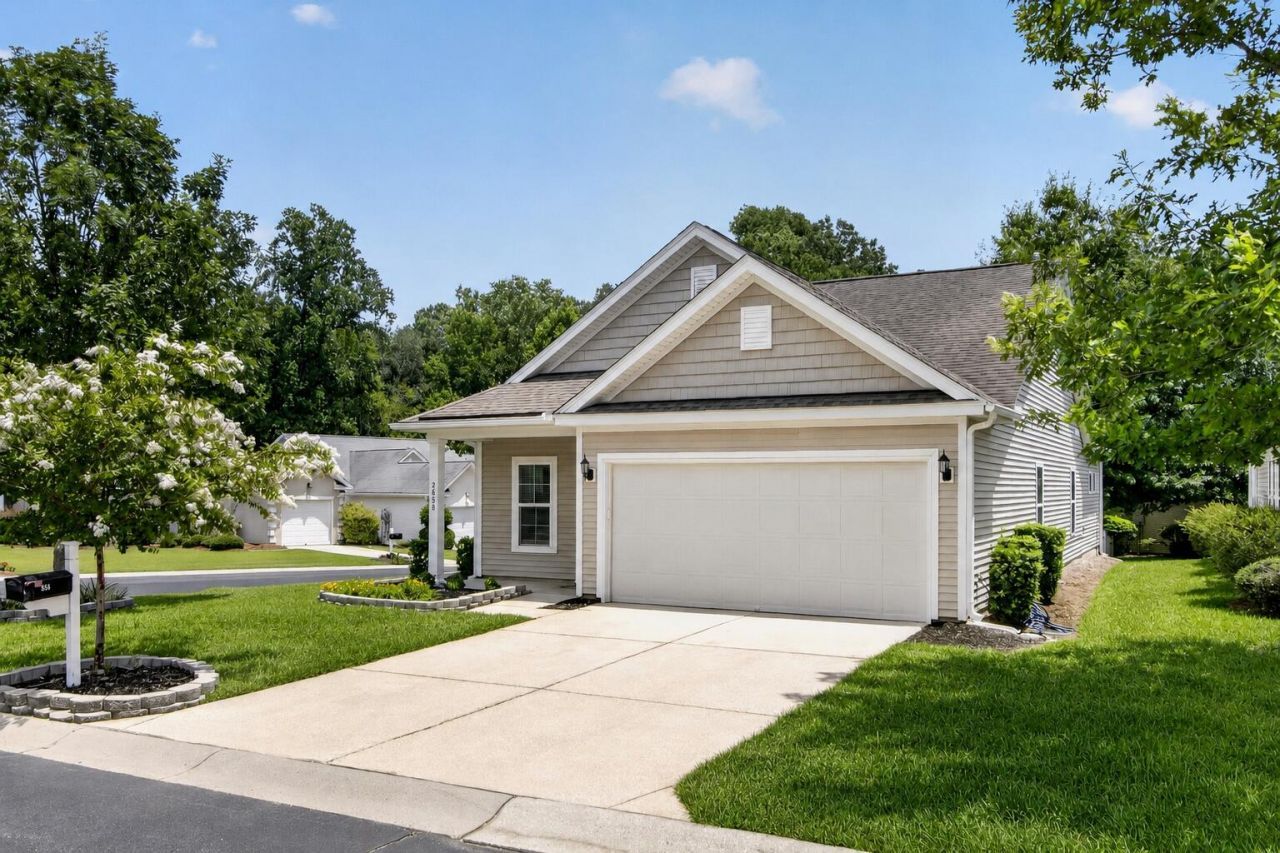 2658 Woodfield Court Photo 4