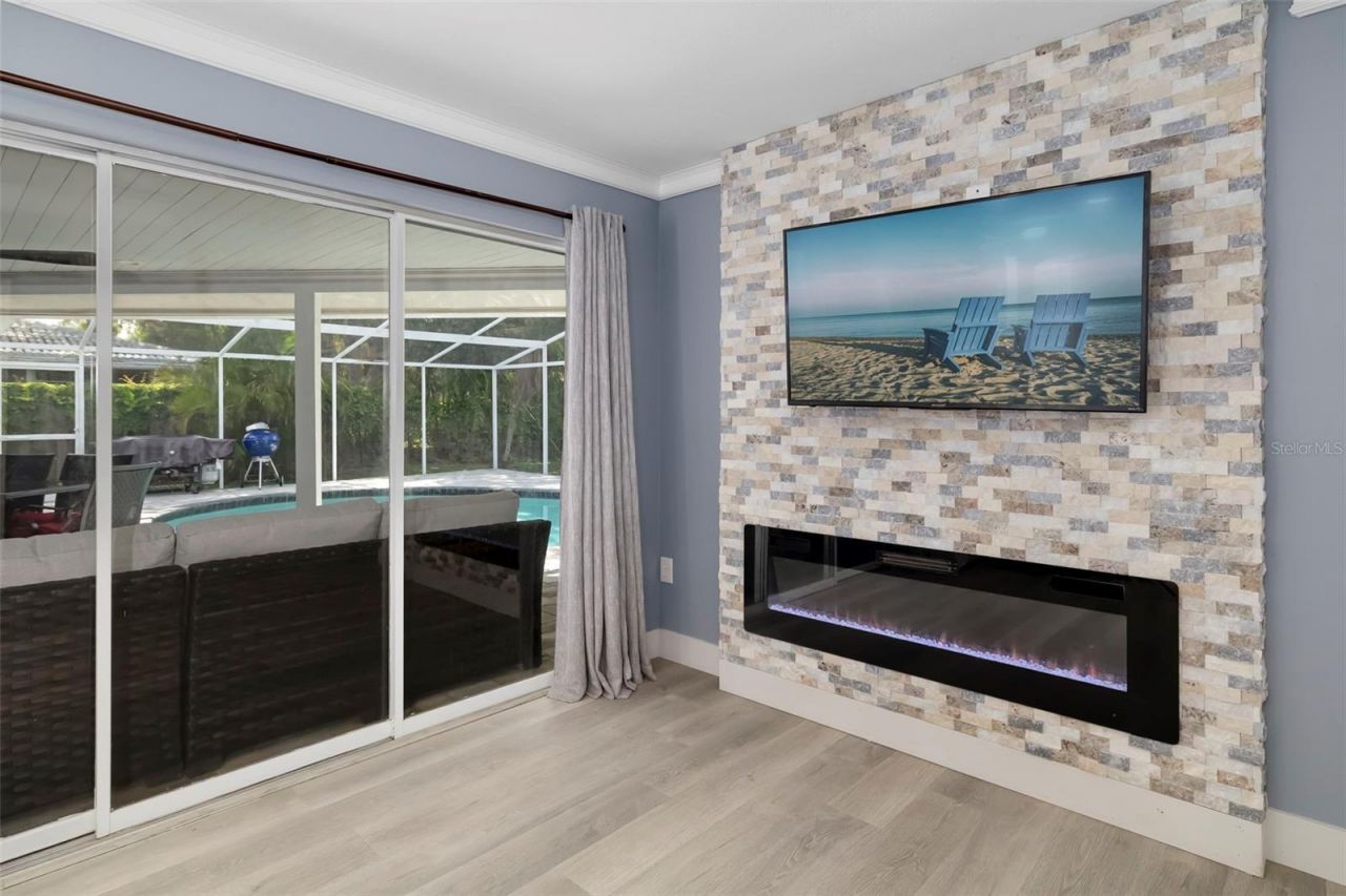 3304 Spring Mill Circle, Sarasota, FL 34239 Photo