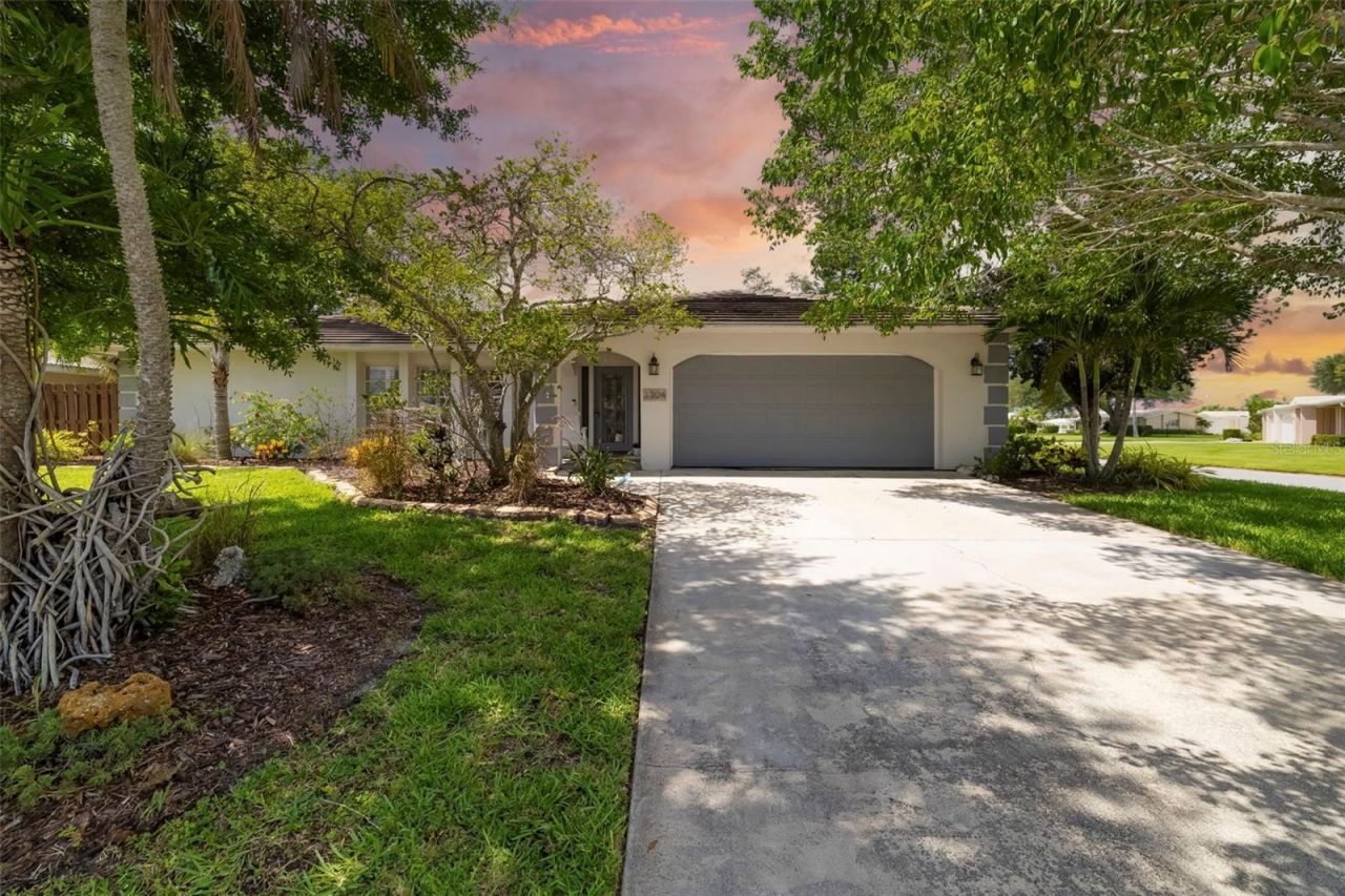 3304 Spring Mill Circle, Sarasota, FL 34239 Photo