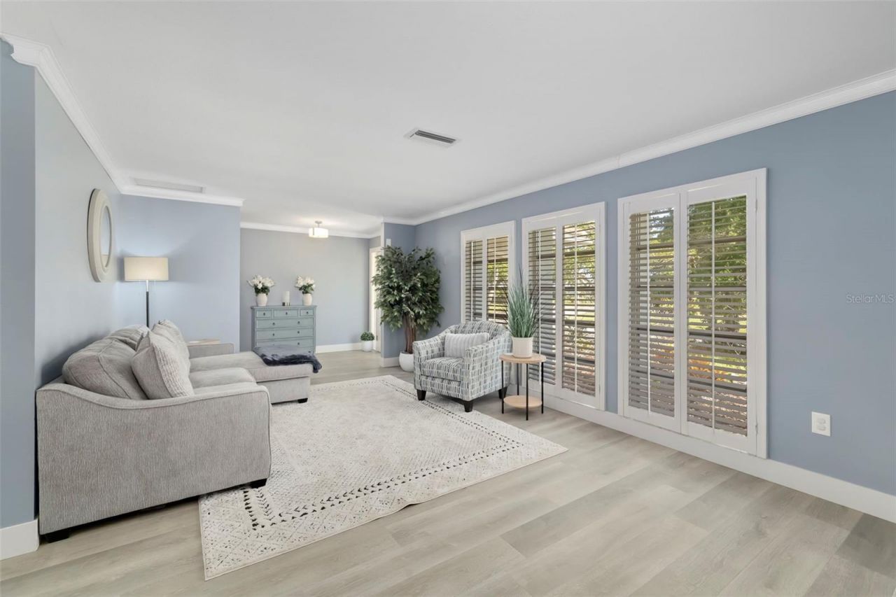 3304 Spring Mill Circle, Sarasota, FL 34239 Photo