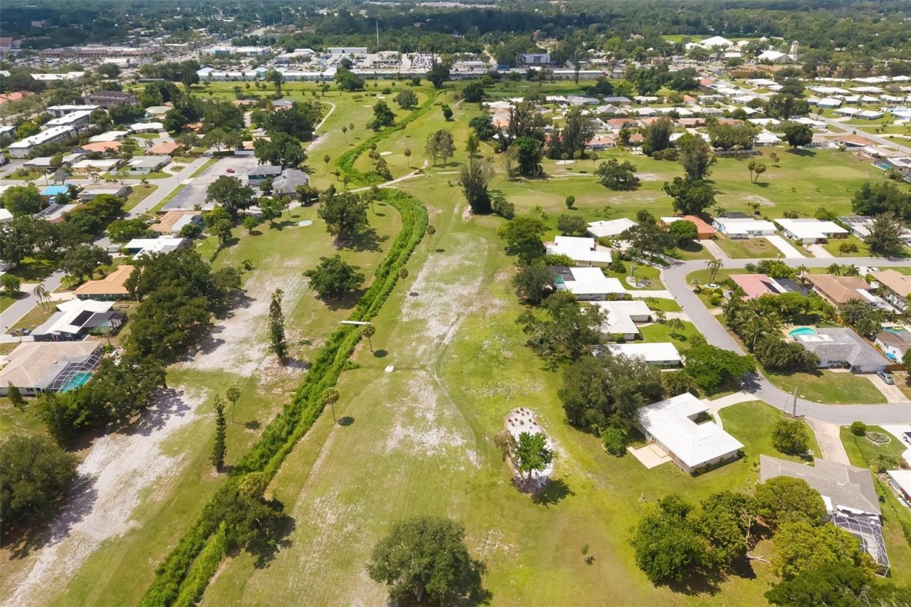 3304 Spring Mill Circle, Sarasota, FL 34239 Photo
