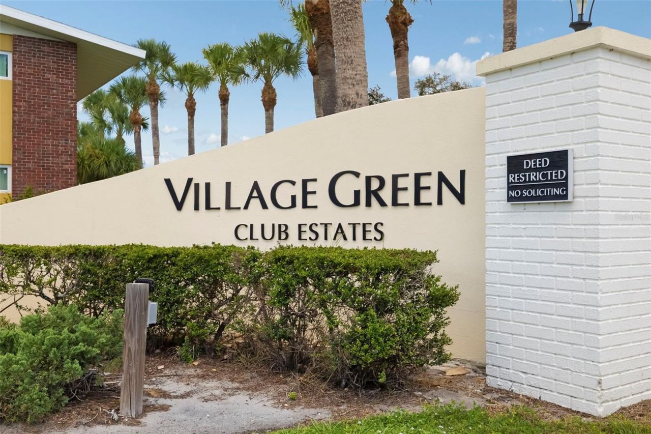 3304 Spring Mill Circle, Sarasota, FL 34239 Photo