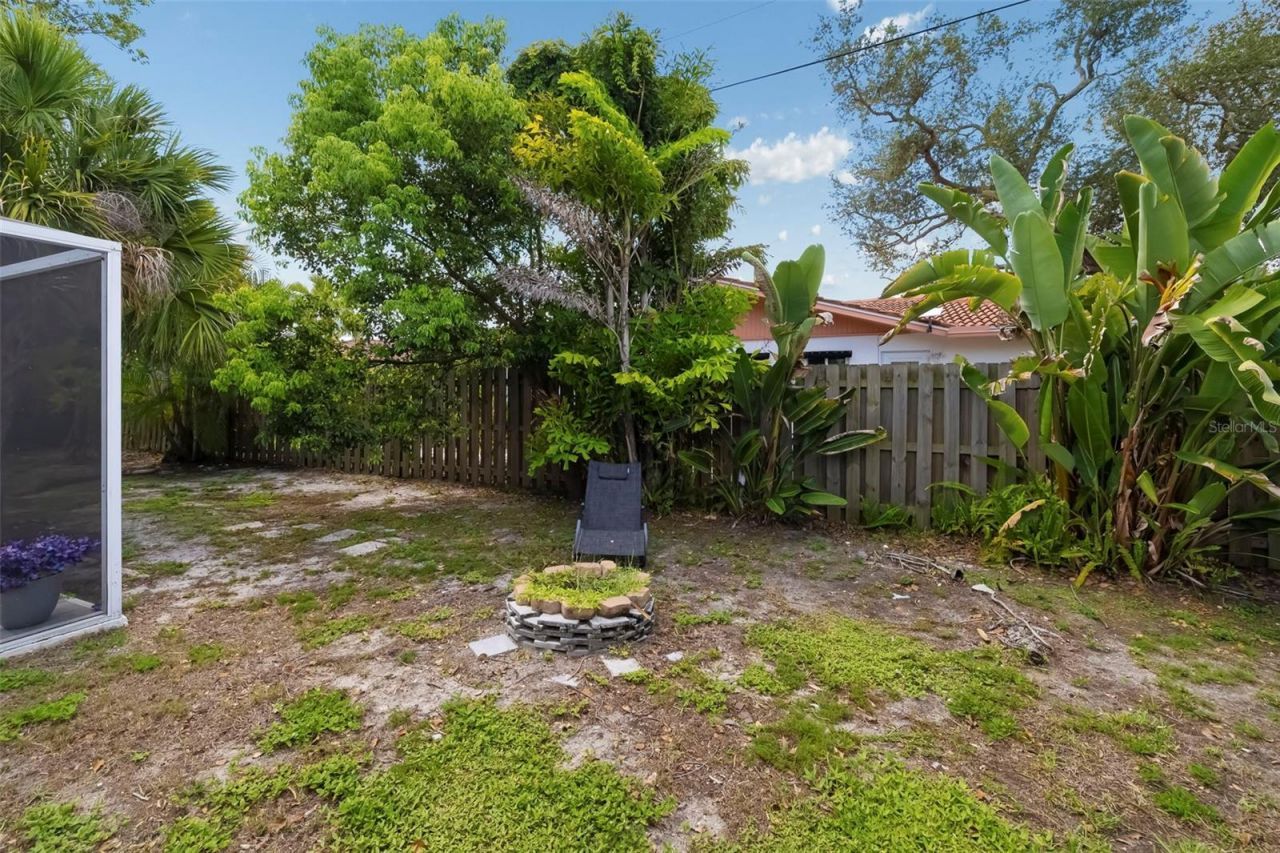 3304 Spring Mill Circle, Sarasota, FL 34239 Photo