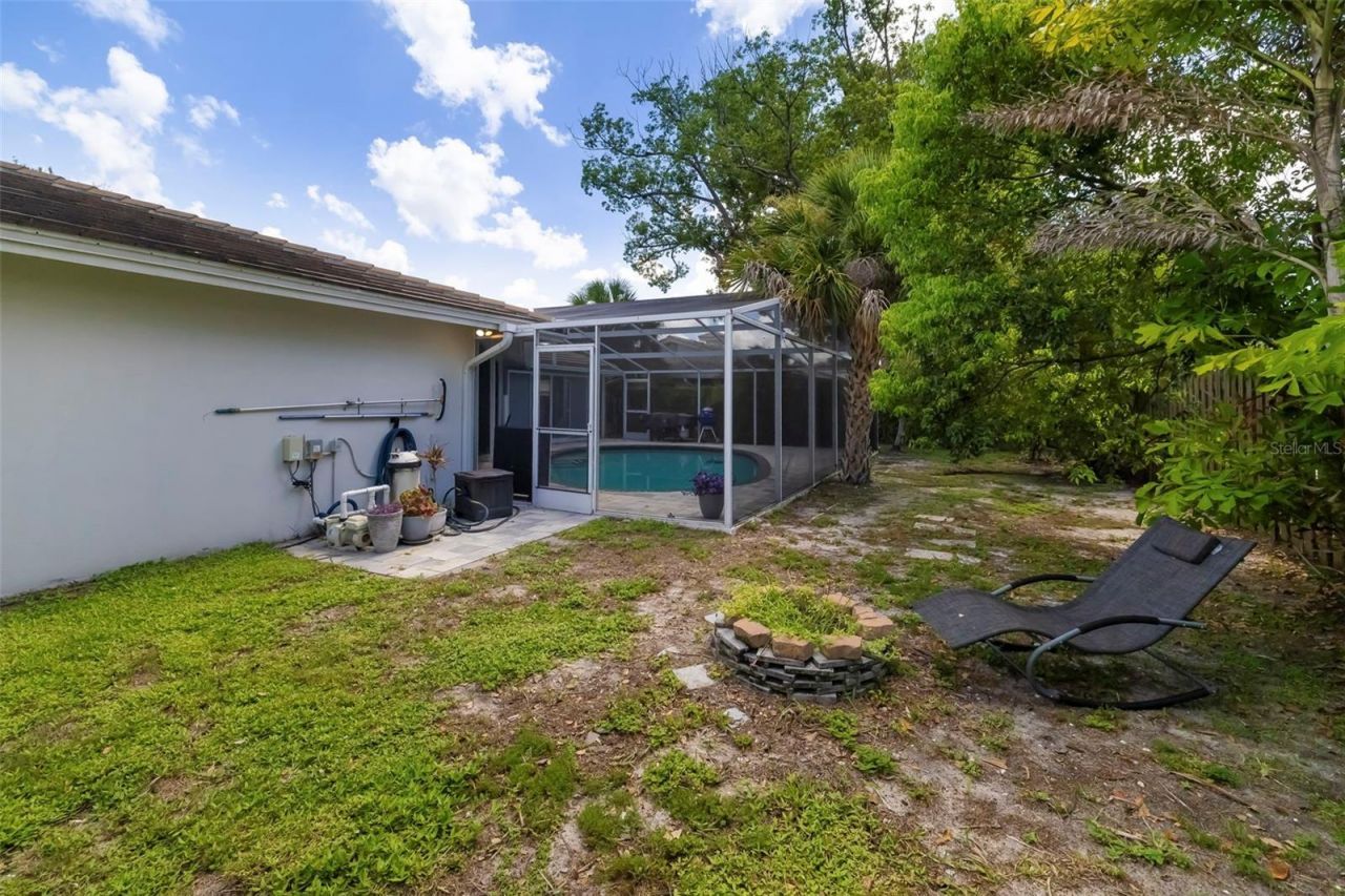 3304 Spring Mill Circle, Sarasota, FL 34239 Photo