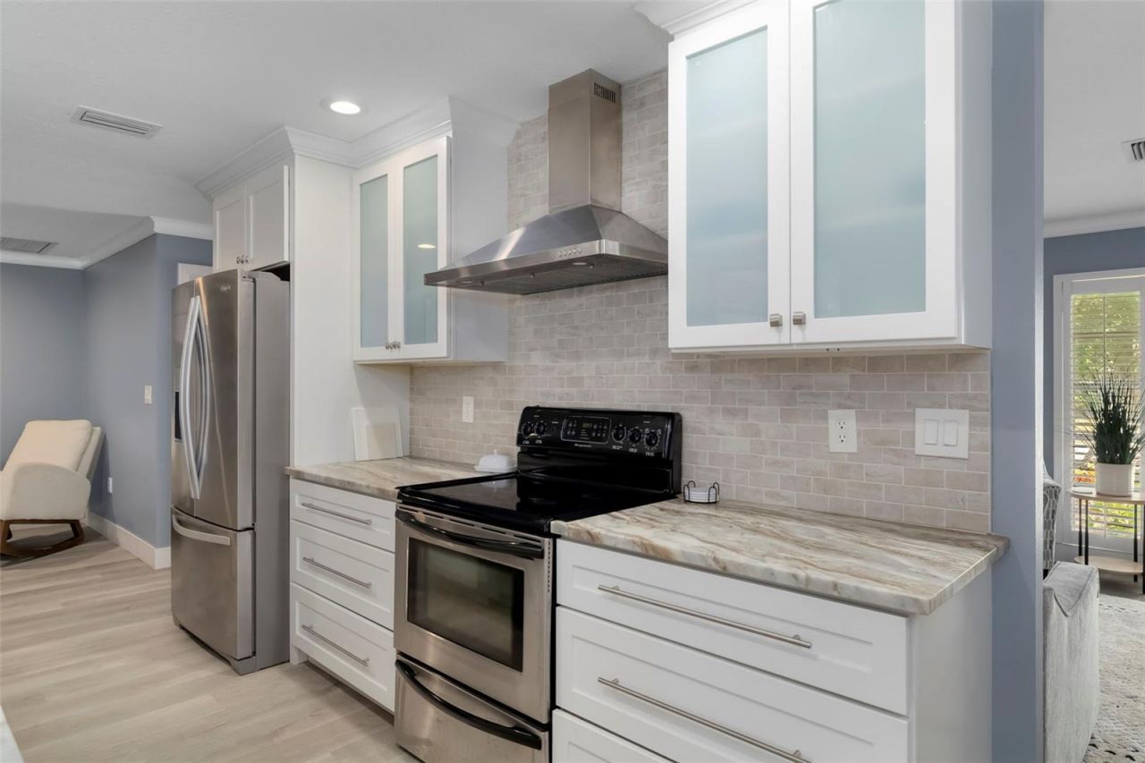 3304 Spring Mill Circle, Sarasota, FL 34239 Photo