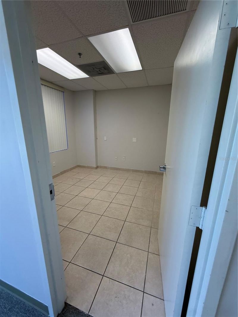 1000 Stinson Way , West Palm Beach, FL 33411 Photo