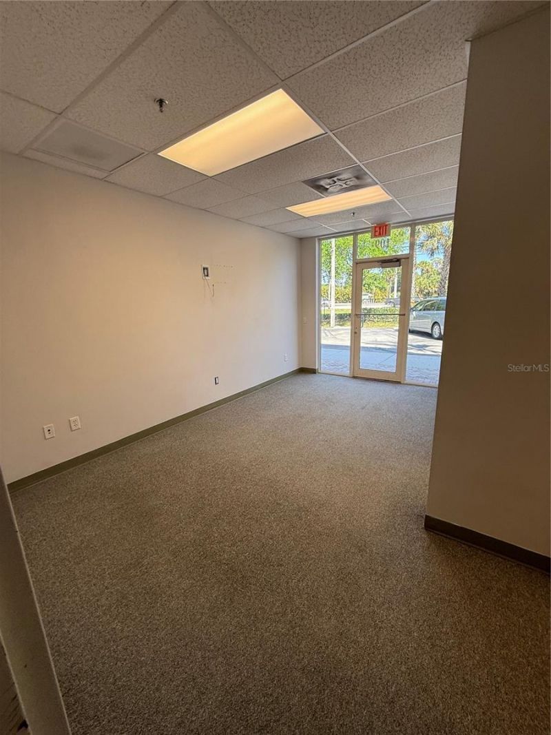 1000 Stinson Way , West Palm Beach, FL 33411 Photo