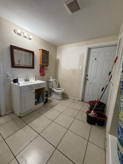 1009 S Pine Street, Lake Worth Beach, FL 33460 Photo