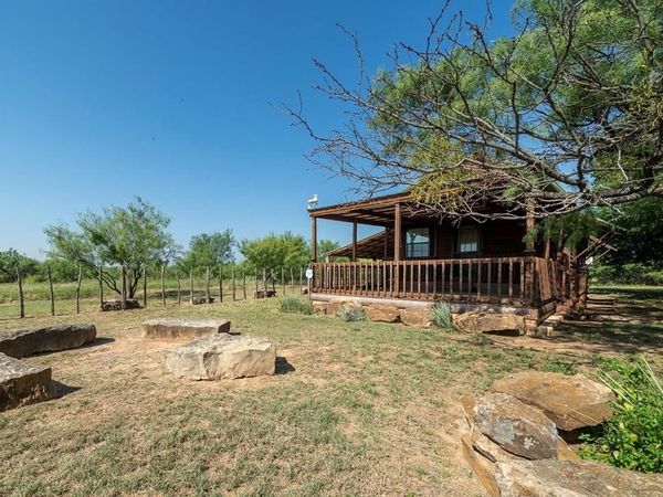 15055 County Road 306 , Moran, TX 76464