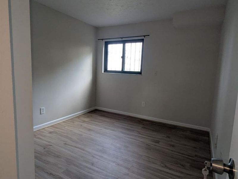 355 Grand Avenue, Unit 105, Cincinnati, OH 45205 Photo 11