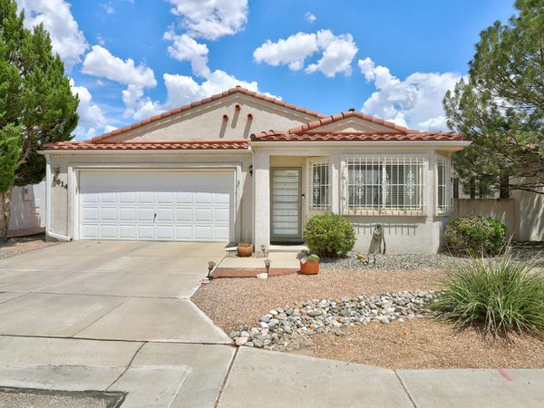 1614 Villa Camilla NE, Albuquerque, NM 87113