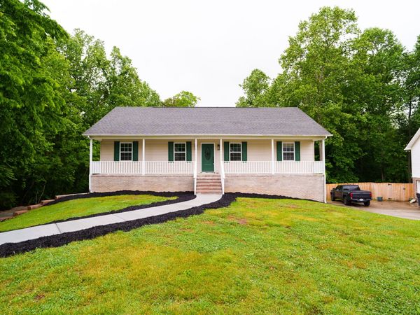 3784 Brookwood Dr , Cookeville, TN 38501