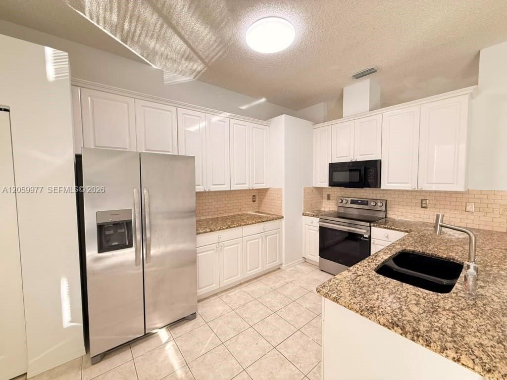 420 SE 23rd Ln, Unit 420, Homestead, FL 33033 Photo